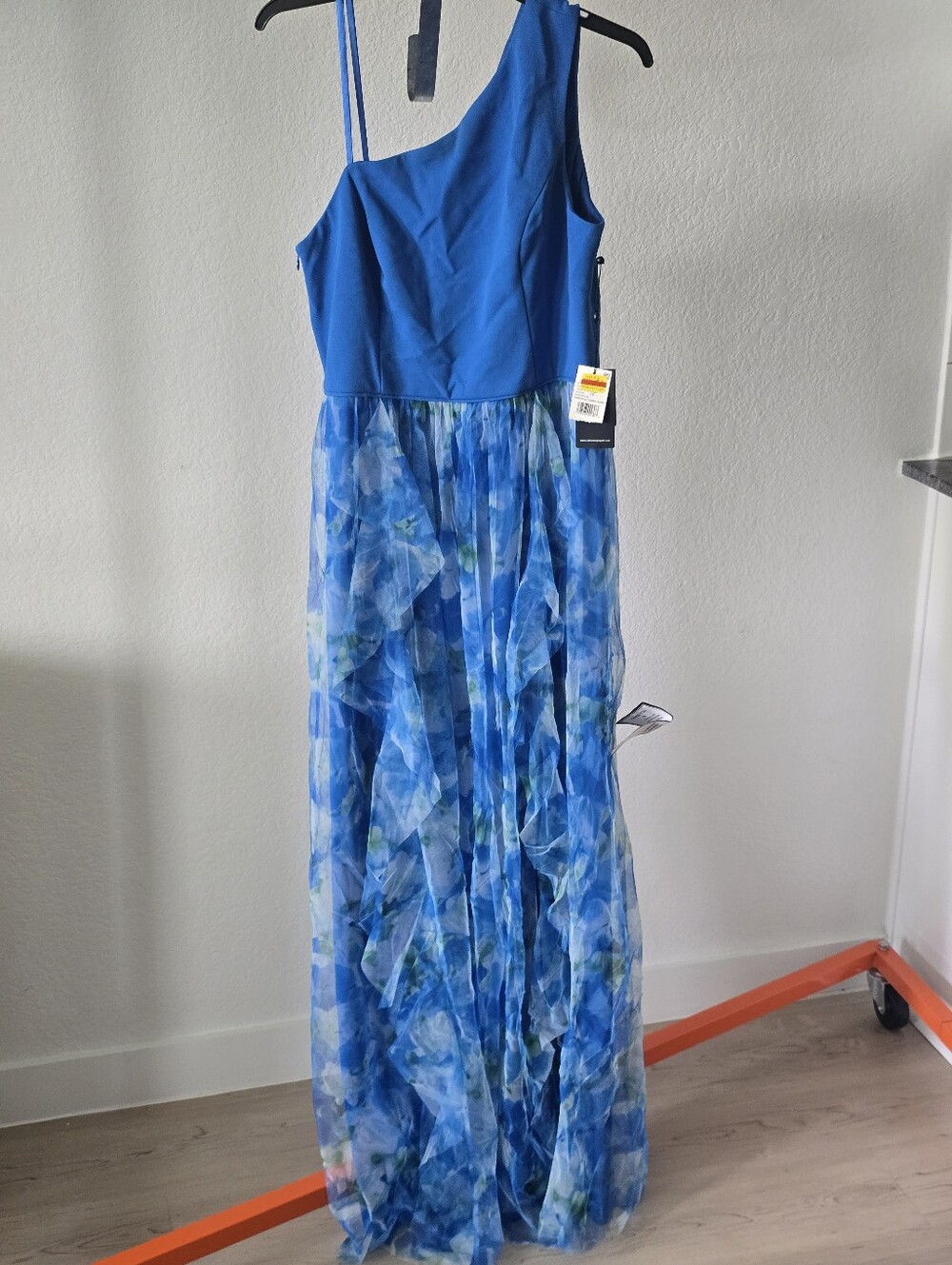 NWT Adrianna Papell One Shoulder Sweetpea Combo Floral Chiffon Gown Size 10 $229 - Picture 5 of 12